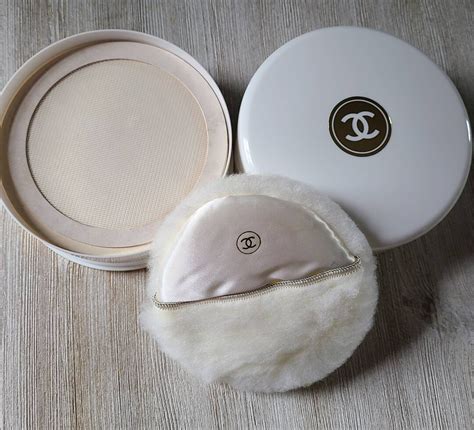 chanel translucent powder macy'|chanel dusting powder with puff.